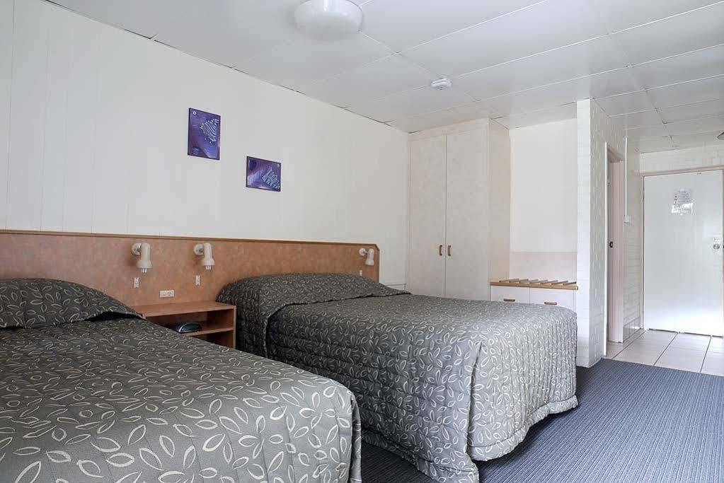 Peppercorn Motel Clermont Esterno foto