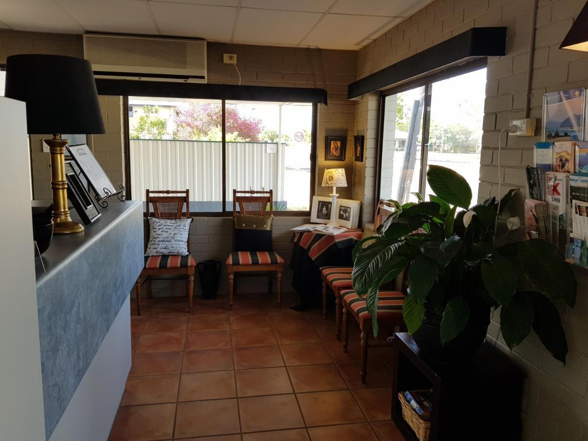 Peppercorn Motel Clermont Esterno foto